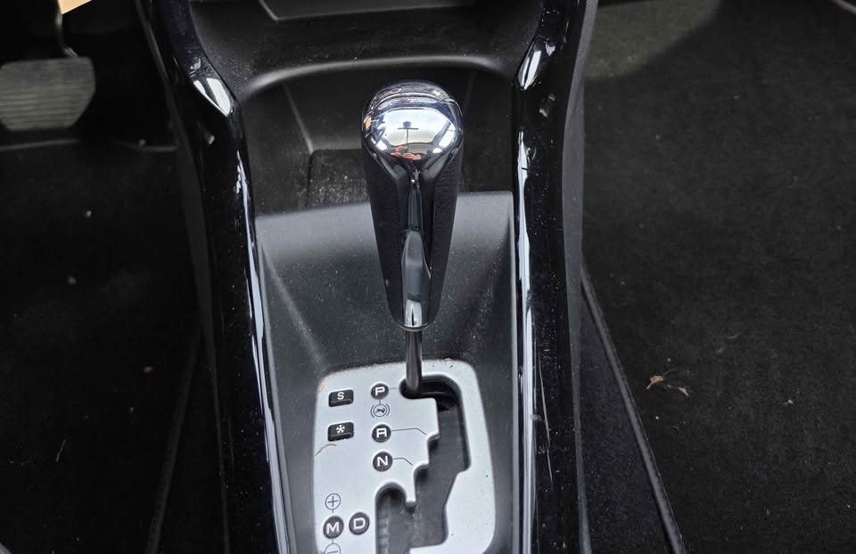 Citroën Automobili: Citroen C3 1.6i Automatique – Usato da Crissier venduto da vim_r8qn 6