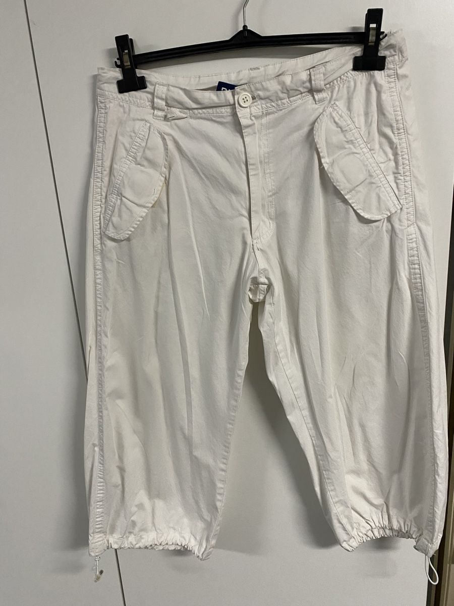 Hosen: Coole weisse 7/8 Sommerhose Gr. 40 – Gebraucht aus Biel-Benken BL von PANORMUS