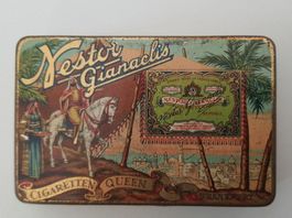 Nestor GIANACLIS–Cigarettes Queen Zigarettendose Vintage
