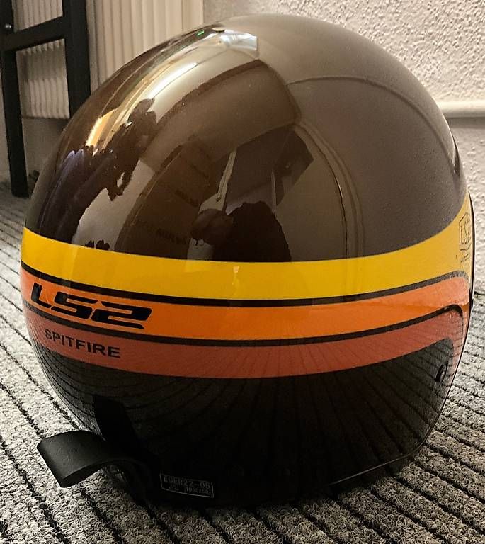 Caschi & visiere: Motorrad Helm XXL Neuwertig – Usato da Schneisingen venduto da Alansuni 1