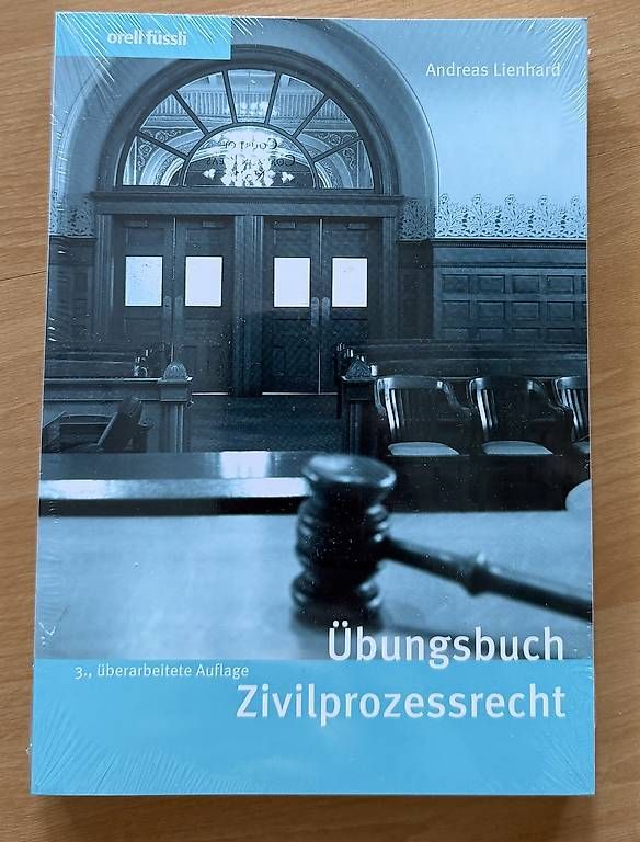 Livres: Übungsbuch Zivilprozessrecht – D'occasion à Baar par AlisaBXX