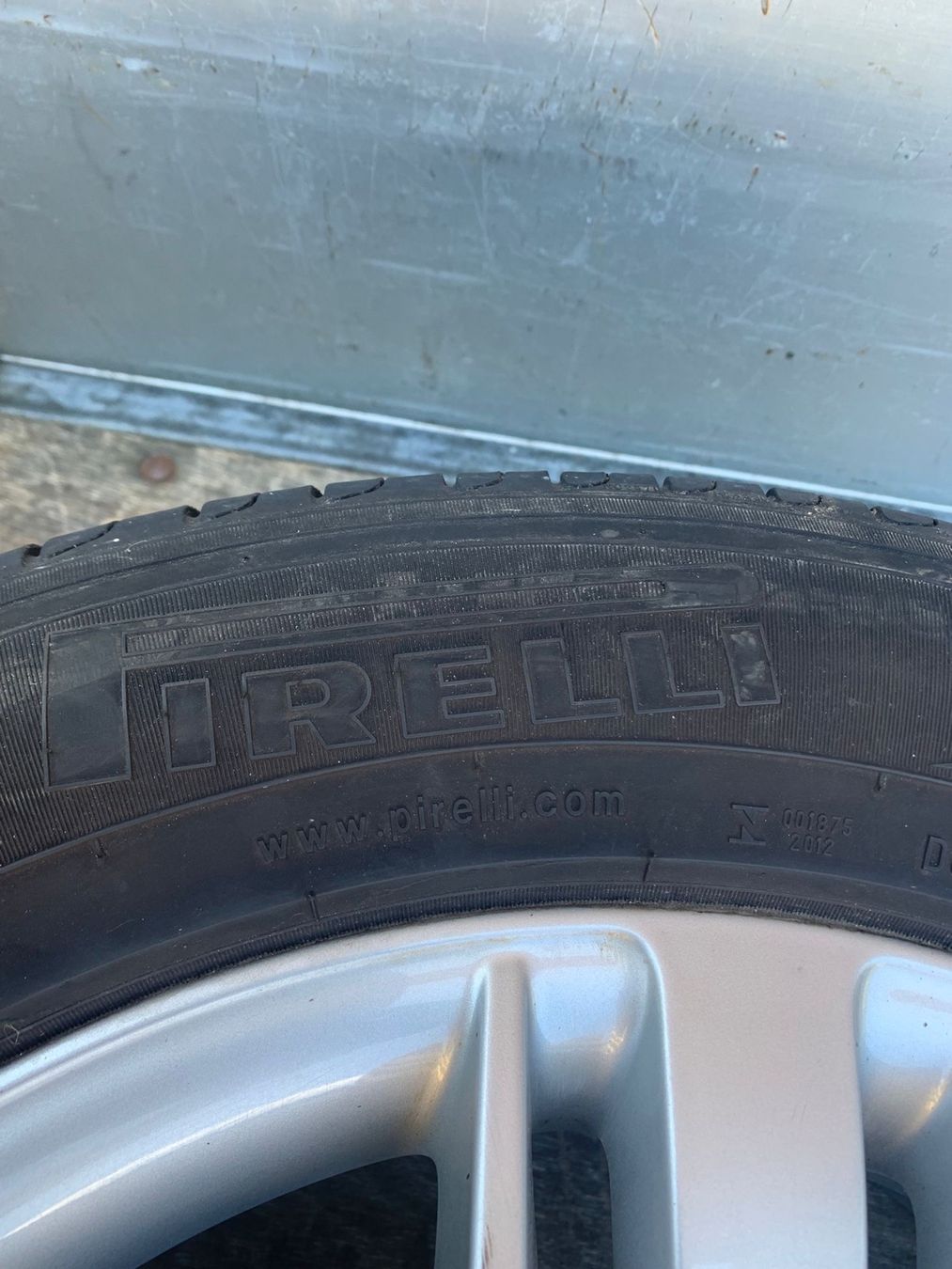 Pirelli Pneumatici & Ruote complete: À vendre jeu de 4 roues complètes – Usato da Martigny venduto da jcorbill 2