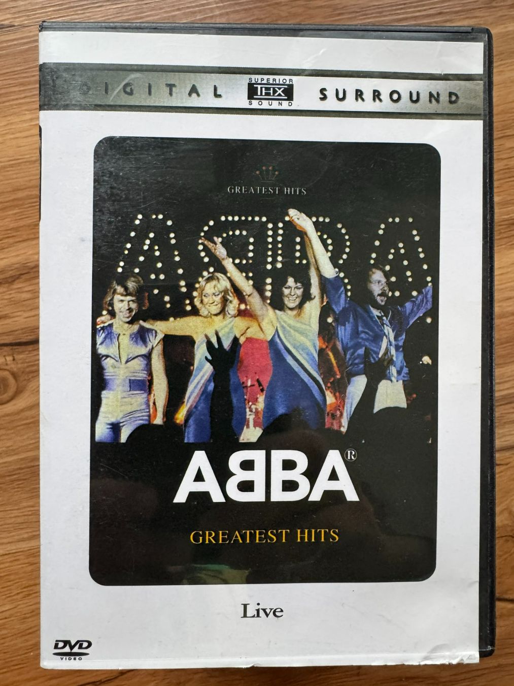 Tutti i DVDs: ABBA - Greatest Hits Live DVD – Usato da Münchenbuchsee venduto da kalapani
