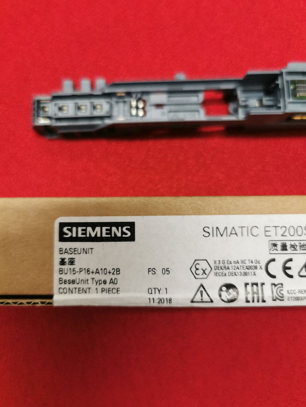 Siemens Elektronikbauteile: Siemens Simatic ET200S Base Unit BU15-P16+A10+2B, Neu – Neu und originalverpackt aus Niederlenz von Chevy_V8