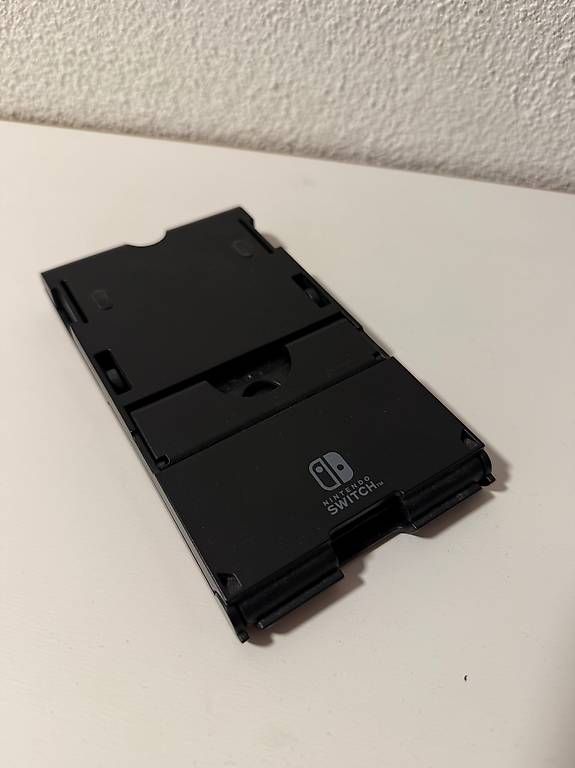 Altro in Decorazioni & Accessori: Ständer für Nintendo Switch, faltbar – Usato da Widnau venduto da Daniel81 1