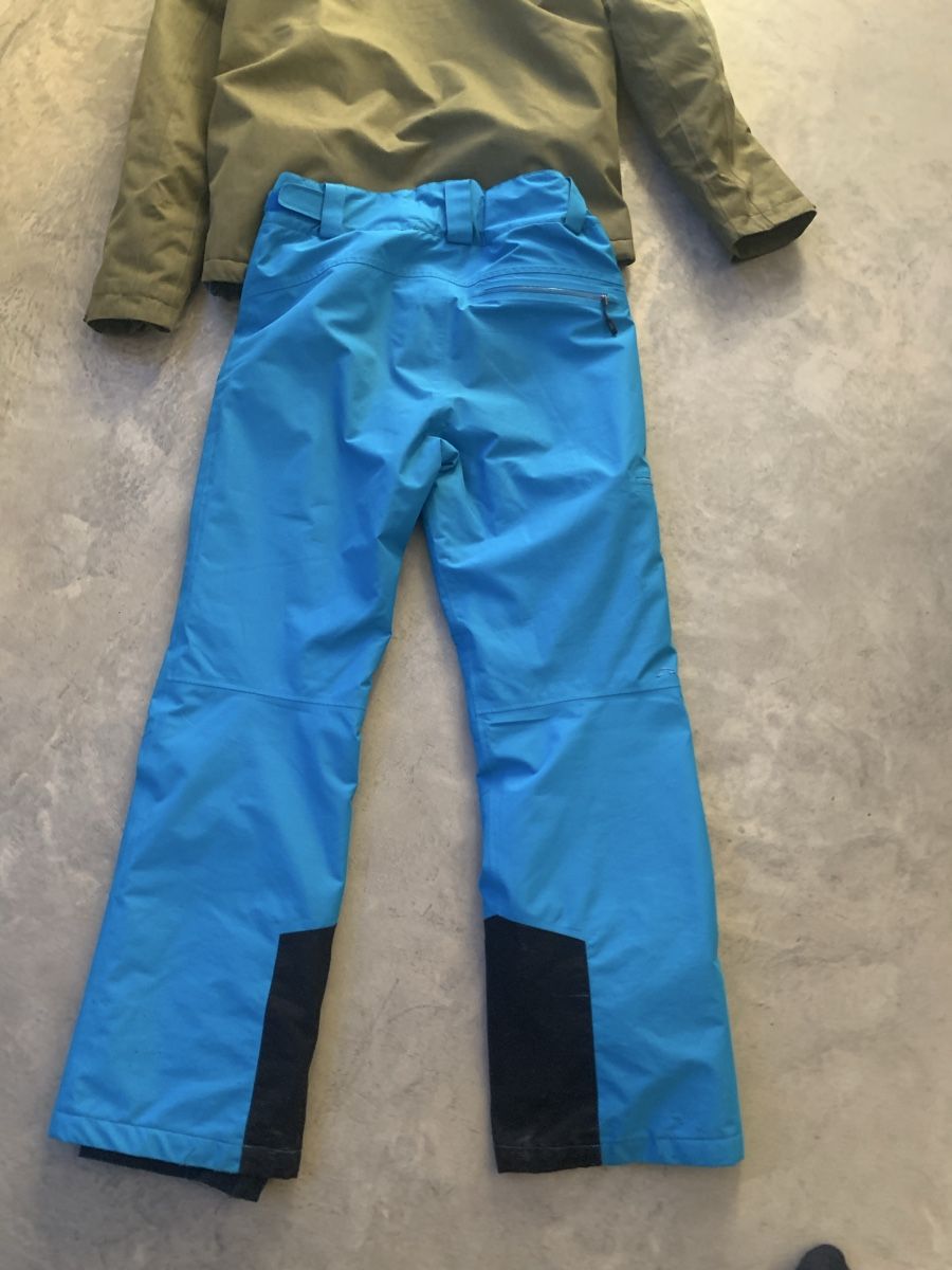 Completi: APULP Skijacke & Skihose, Gr. M – Usato da Sargans venduto da Rohan12 6