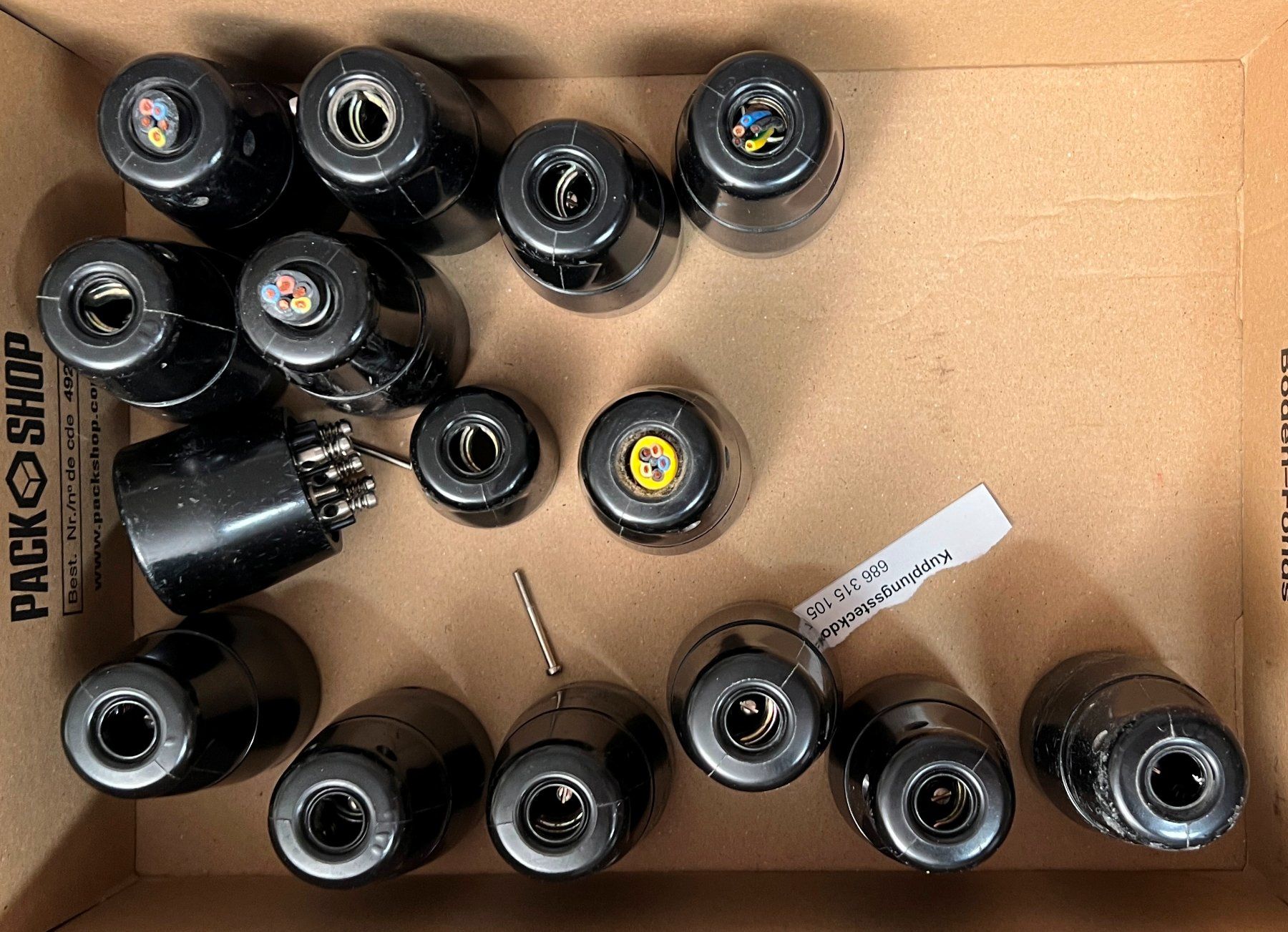 Spine: Kupplung T15 400V 10A – Usato da Lodrino venduto da Stema 2