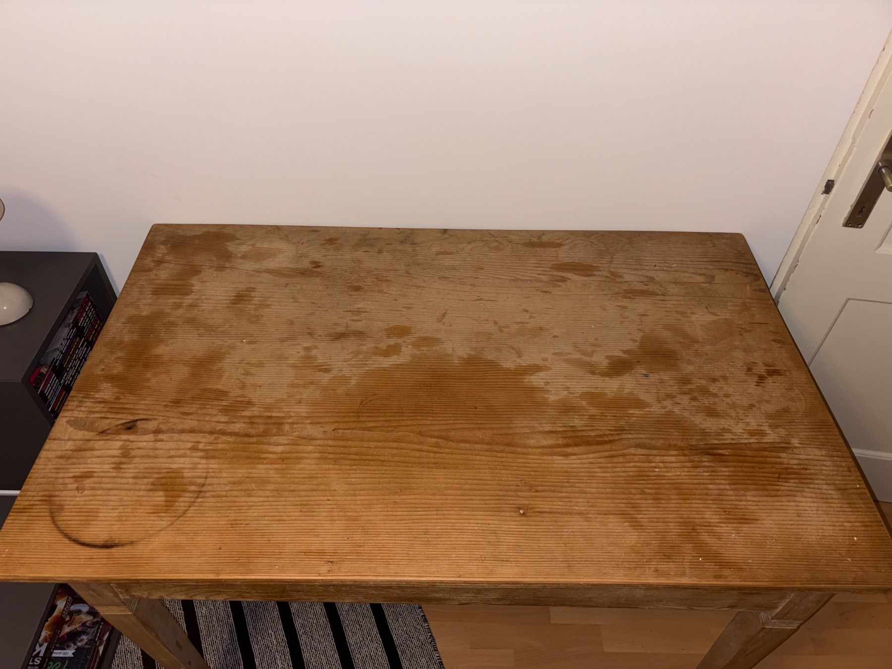 Tavoli: Tisch fast Gratis – Usato da Zürich venduto da elgoozano 1