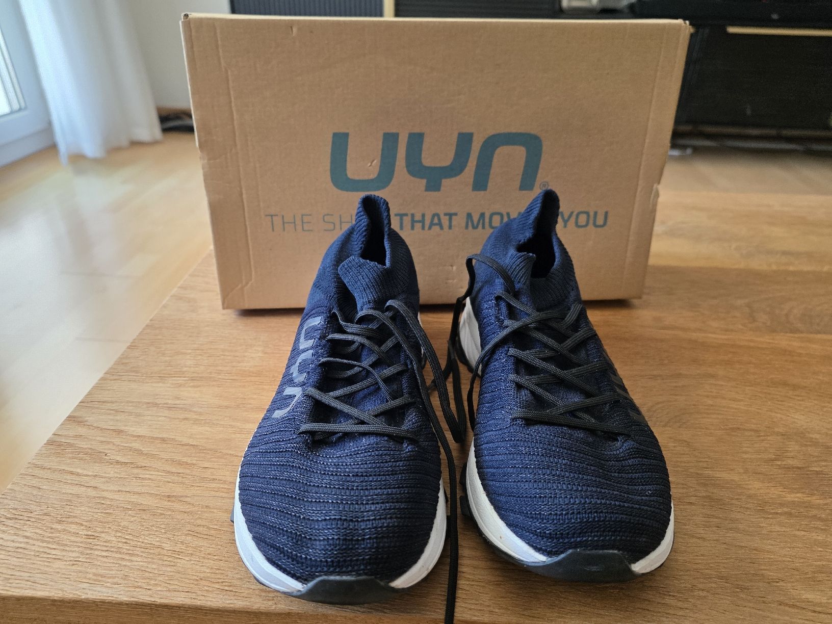 UYN Scarpe da uomo: shoes UYN size 41 – Usato da Zürich venduto da Sir82