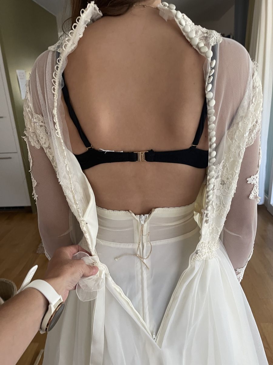 Vestiti: Wunderschönes Vintage Brautkleid mit Spitze – Usato da Rüschlikon venduto da Lajniii 6