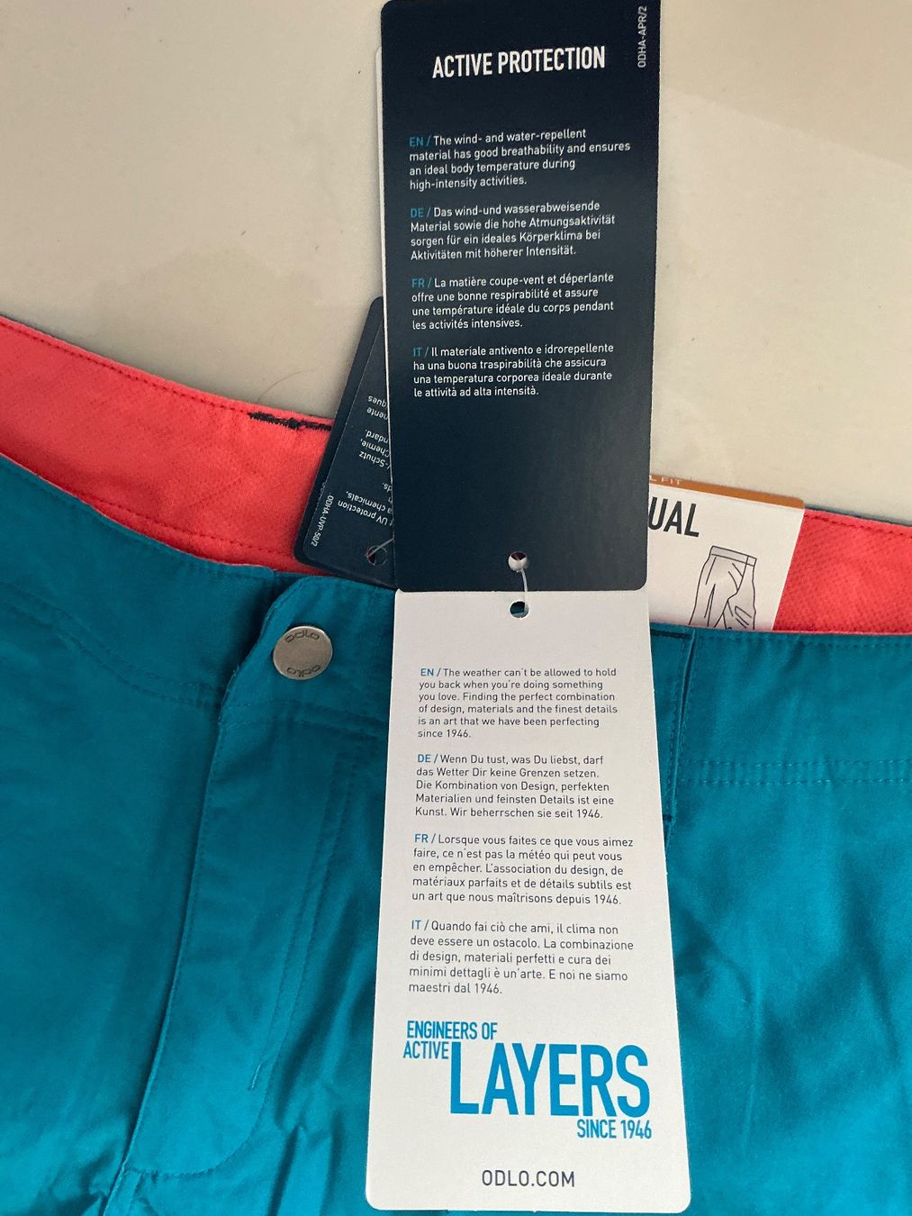 Odlo Pantaloni: Neue Odlo Shorts Gr.44 – Nuovo e nell'imballaggio originale da Biel-Benken BL venduto da Sahra1 3