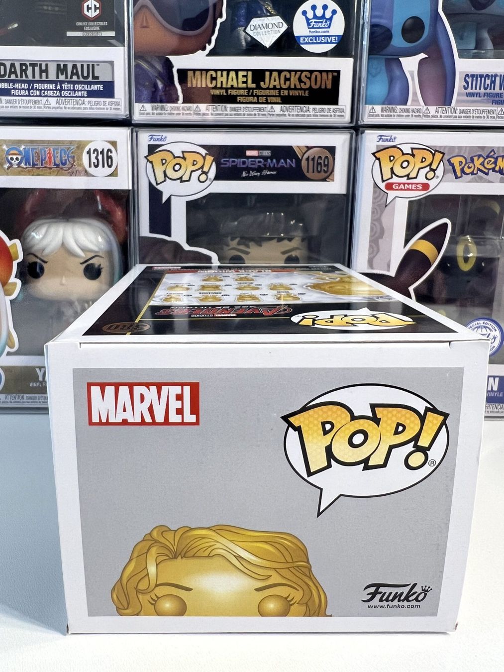 Funko Statuette: Funko POP! Marvel Studios Black Widow Gold Chrome – Usato da Le Mouret venduto da perfectbijou 4