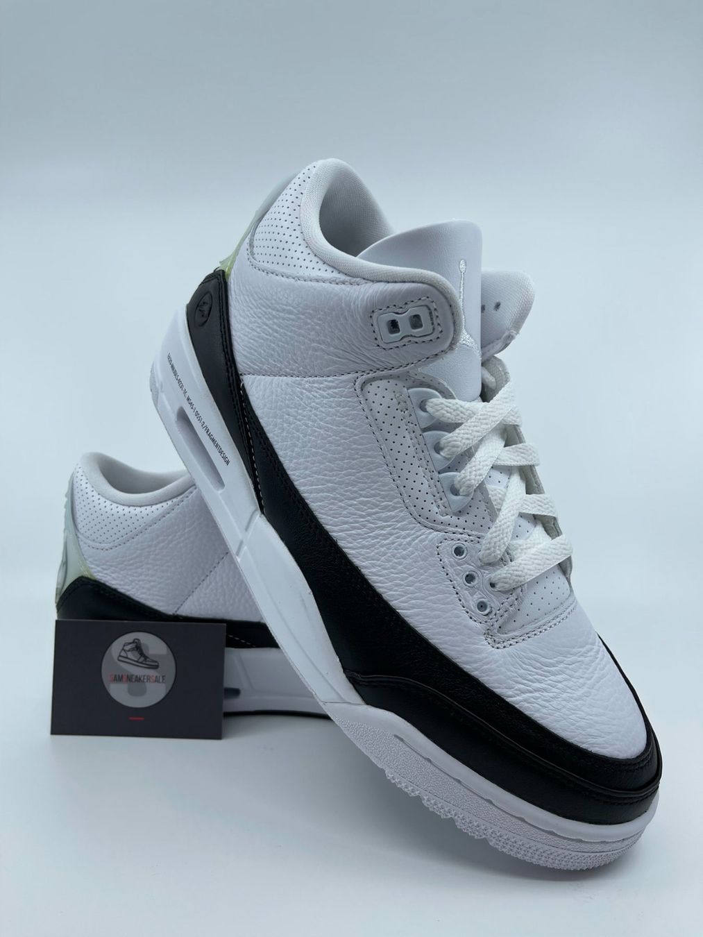 Jordan Scarpe da uomo: Jordan 3 Retro Fragment Grösse EU 42 – Nuovo e nell'imballaggio originale da Küsnacht ZH venduto da SamSneakerSale