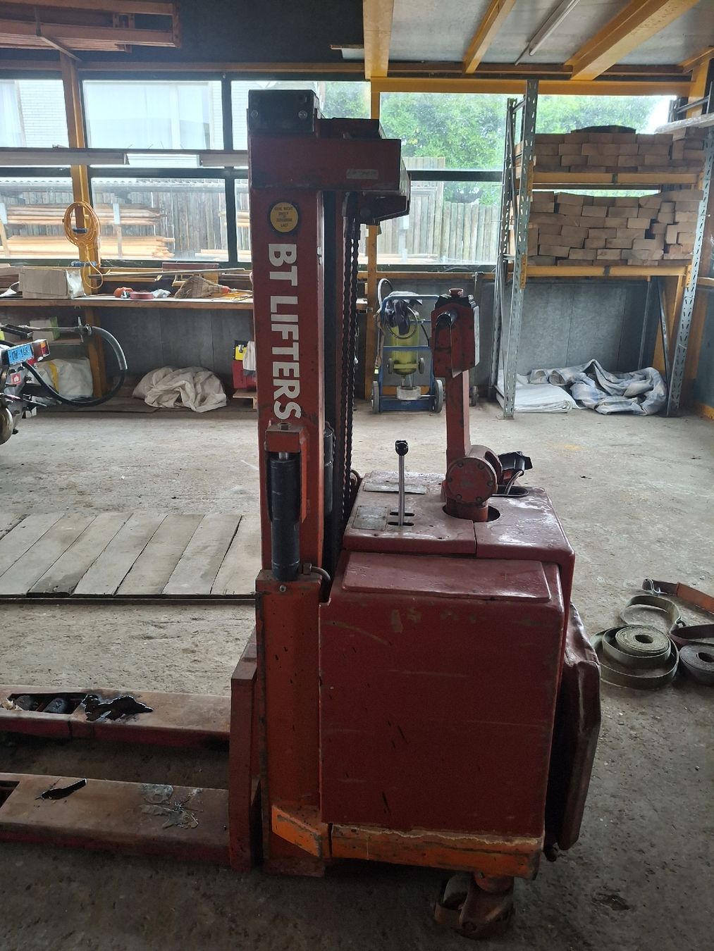 Carrelli elevatori e a forche: BT Ameise Stapler – Difettoso da kägiswil venduto da Waltiming1968 3
