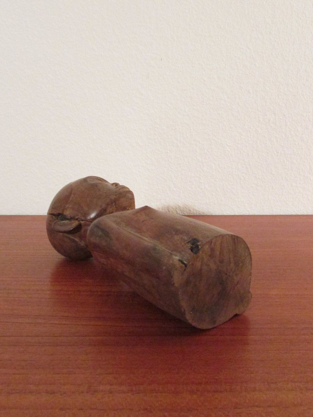 Skulpturen & Statuen: Afrikanische Holzfigur Tribal Art handgeschnitzt – Gebraucht aus Zollikofen von Flavabana 7