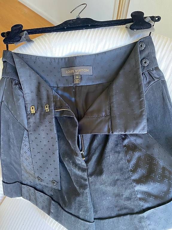 Pantaloni: Louis Vuitton TOP - Shorts Gr.36 – Usato da Weggis venduto da goo_vn75 1