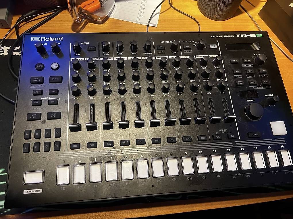 Musikinstrumente: Roland TR8S – Gebraucht aus St. Gallenkappel von joe_r5rh