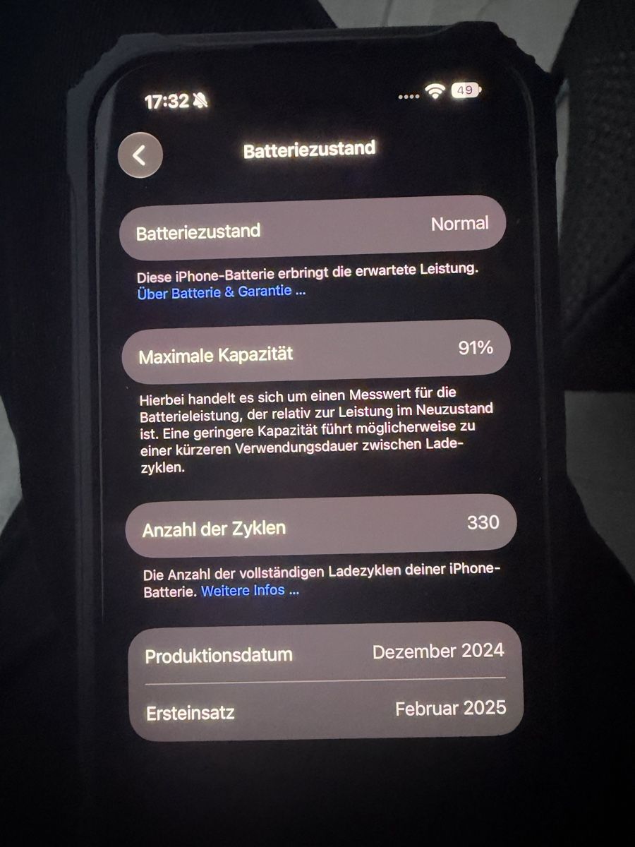 Apple Handys / Smartphones: Iphone 16 pro 256 GB – Gebraucht aus Obergösgen von Devilbeat 3