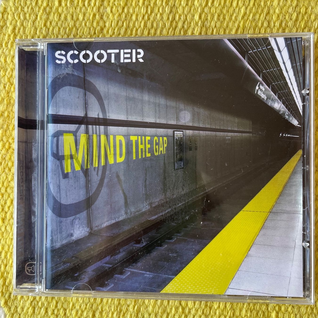 CDs: SCOOTER-MIND THE GAP – Gebraucht aus Rorschacherberg von CD-Roli