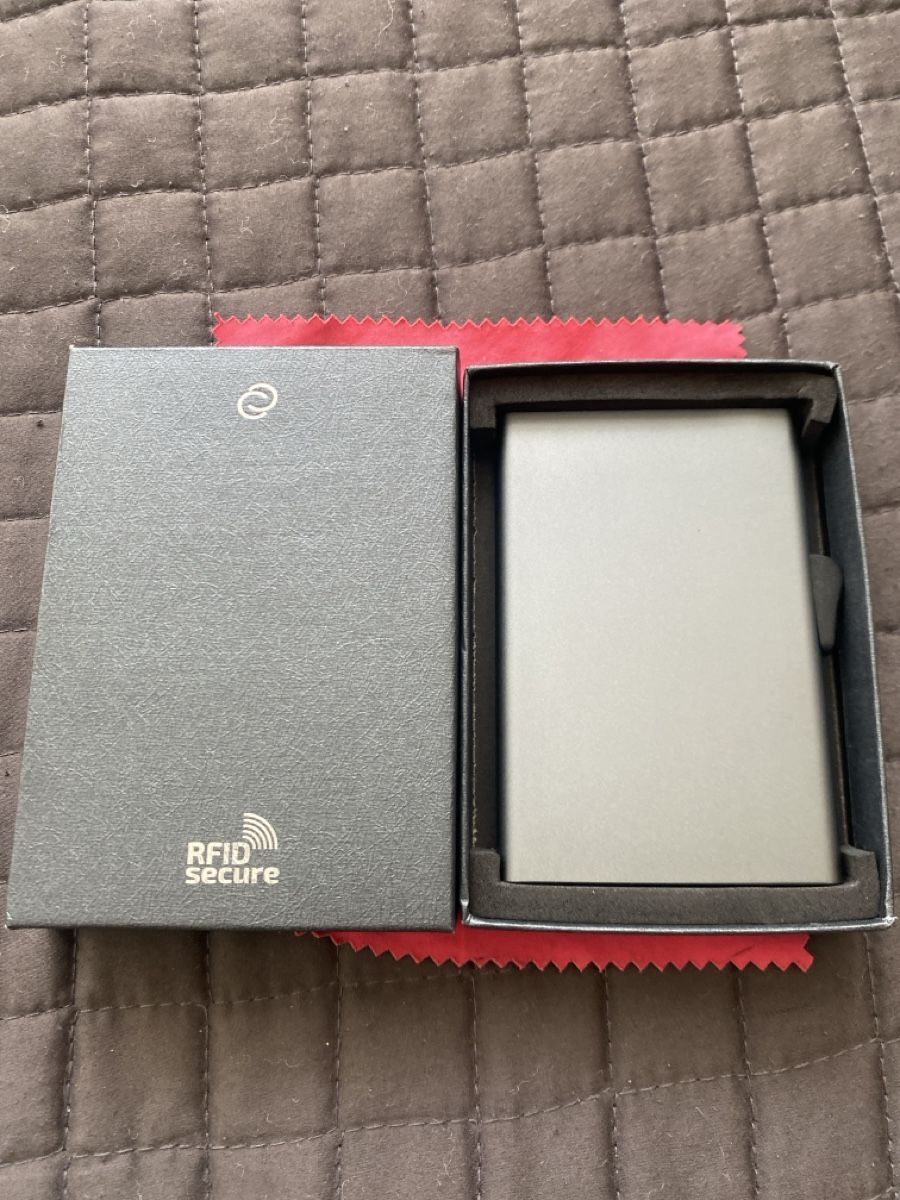 Portafogli: Porté carte RFID secure – Nuovo e nell'imballaggio originale da Geneve venduto da pat_p76n 2