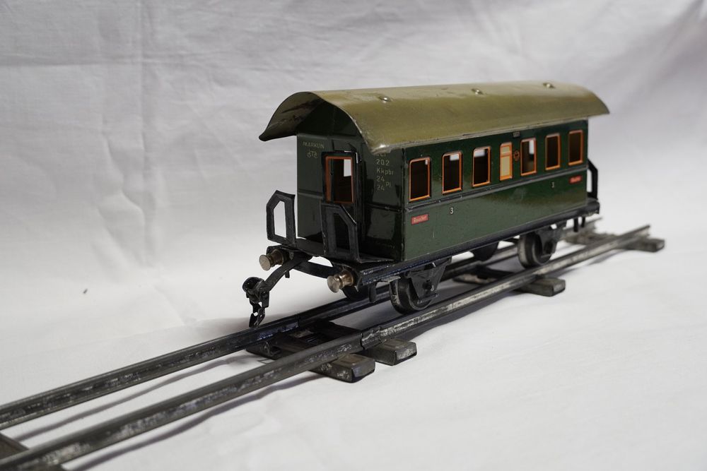 BING / MARKLIN SPUR 1 WAGON VOYAGEURS TÔLE Lg 19 X Ht 10cm