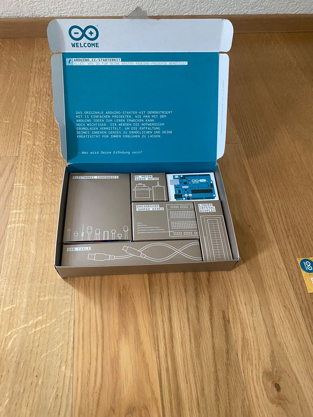 Arduino Composants électroniques: Arduino Starter Kit – Neuf (Voir description) à Bottmingen par falke4 2