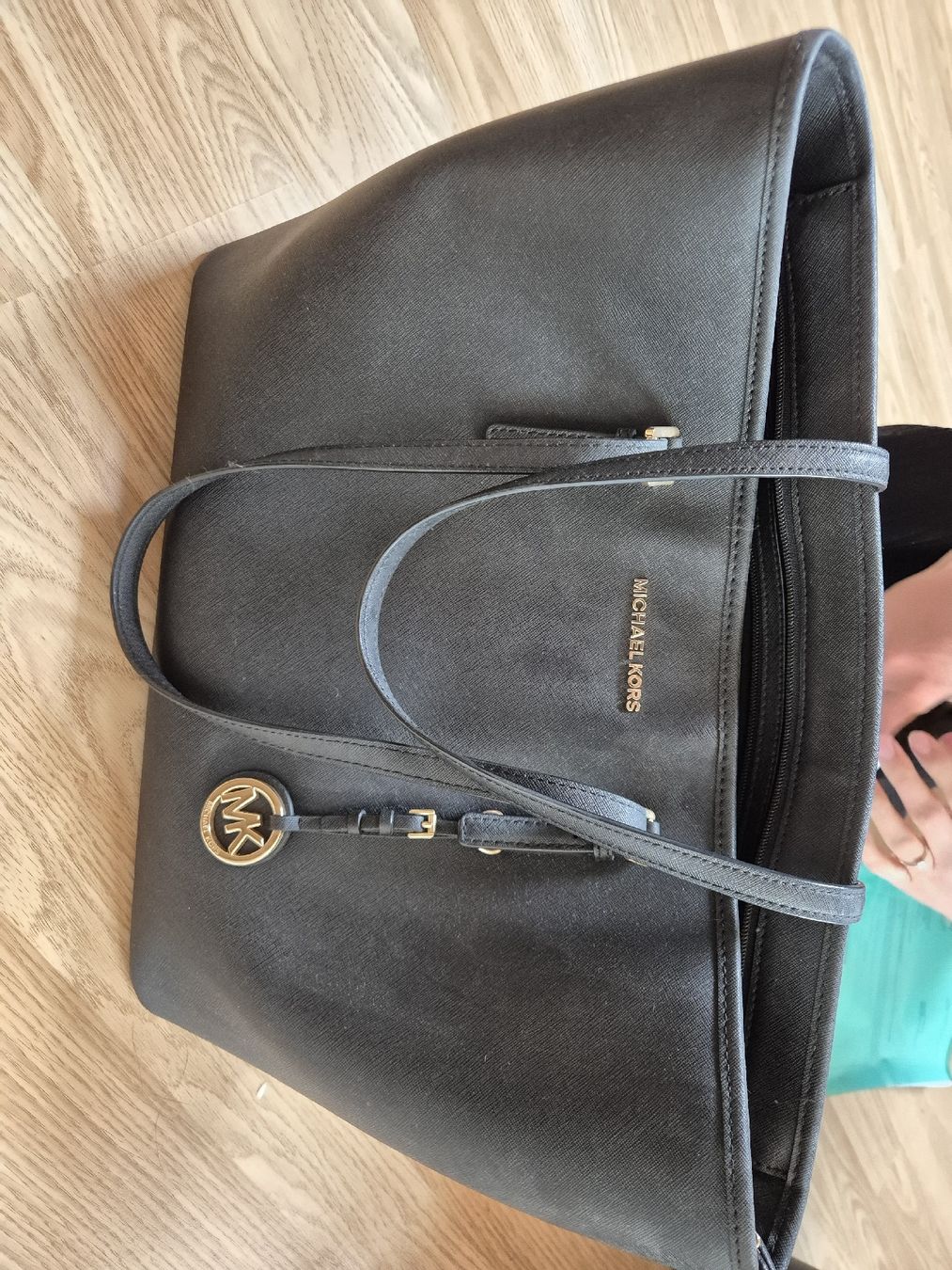 Michael Kors Borse da donna: MK Tasche – Usato da Ganterschwil venduto da Hobi14