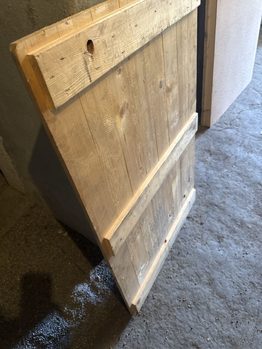 Articles en bois: Palettendeckel – D'occasion à Langnau i. E. par dom_vq57