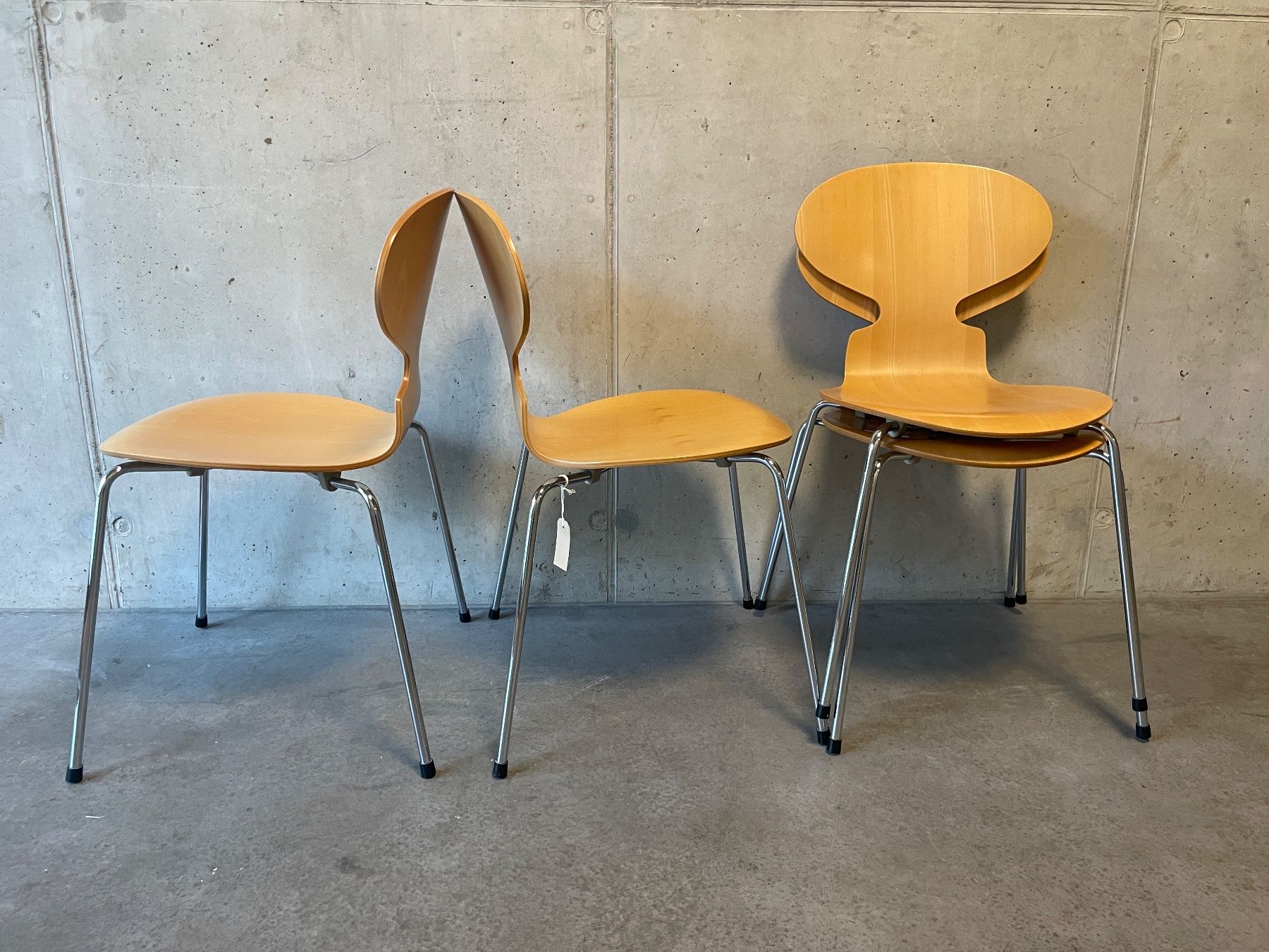 Fritz Hansen Sedie: Arne Jacobsen Stuhl Ameise 3101 Fritz Hansen – Usato da Zürich venduto da starch.studio 6