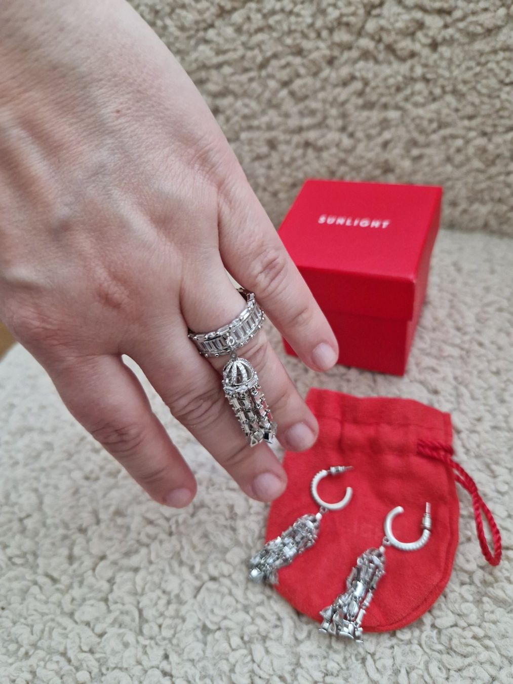 Altri gioielli: Schmuck-Set: Ring & Ohrringe mit Kristallen Quaste edel – Nuovo e nell'imballaggio originale da Erlinsbach SO venduto da ULIKH 7