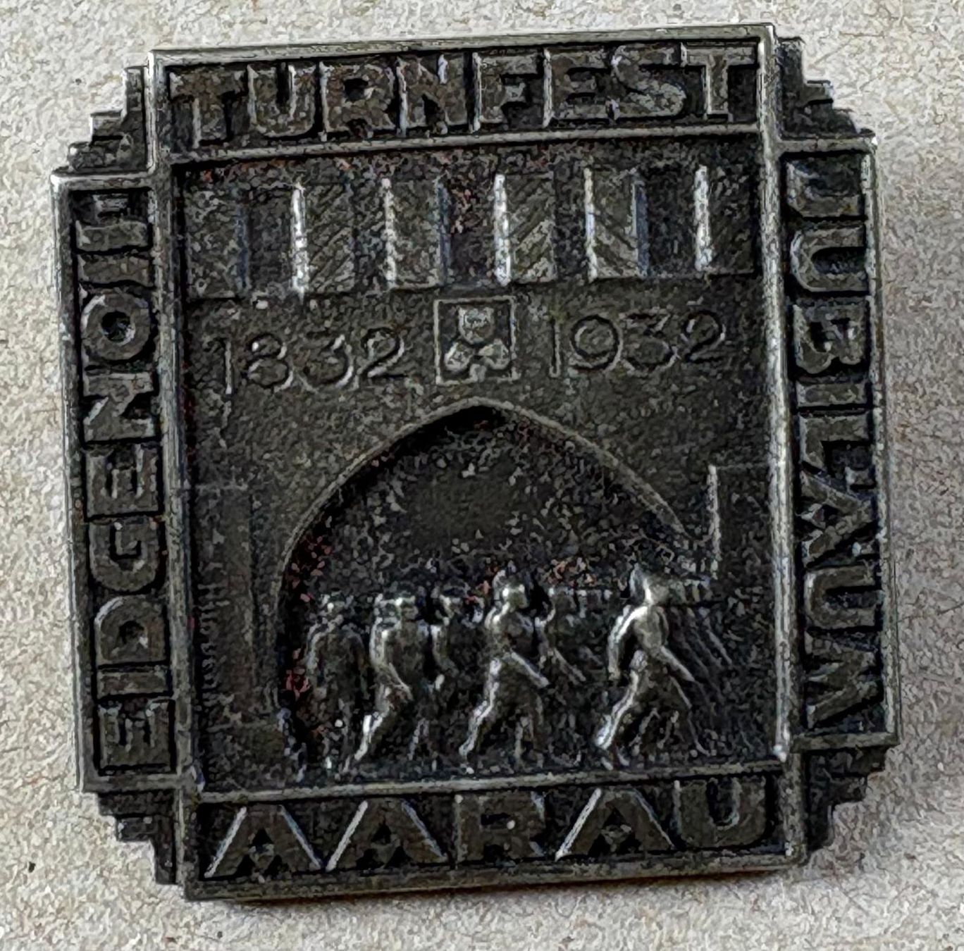 Placchette & Badge: TURNFESCHT AARAU 1932 – Usato da Ostermundigen venduto da wini63