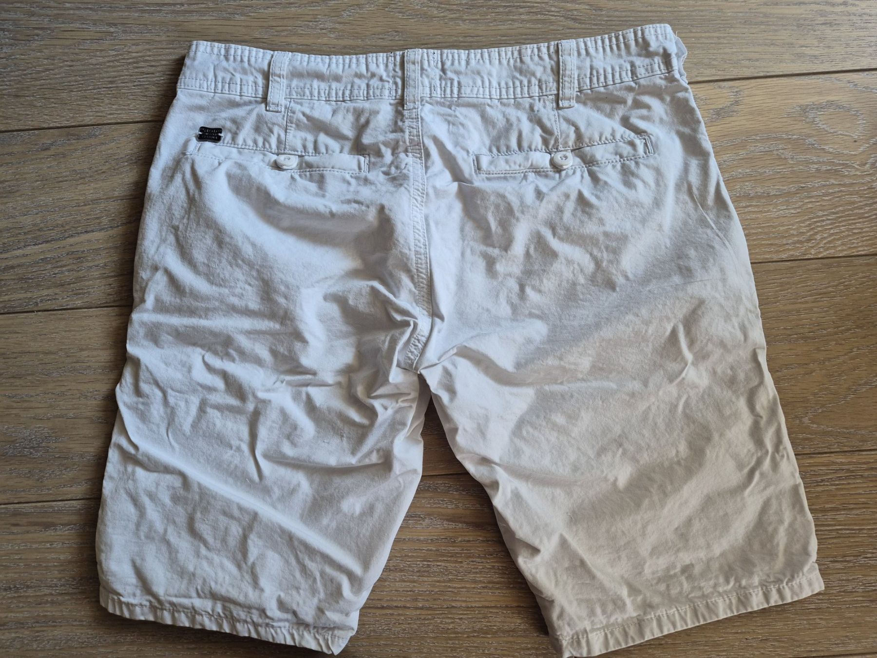 Pantaloni: Sommer-Shorts, weiss, Gr. 30 – Usato da Aesch BL venduto da sar_j59l 3