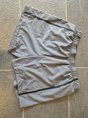 Asics Sporthosen kurz Herren, Grösse L