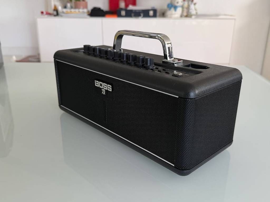 Amplificatori: Boss Katana Air – Usato da Lausanne 25 venduto da pie_98yd 2