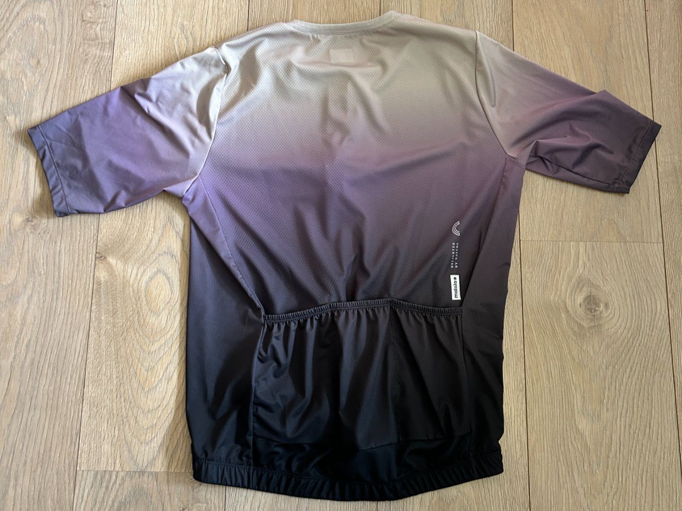 Maloja Canottiere & Pantaloni: Maloja Trikot L – Nuovo (secondo la descrizione) da Domat/Ems venduto da Sanpan 1