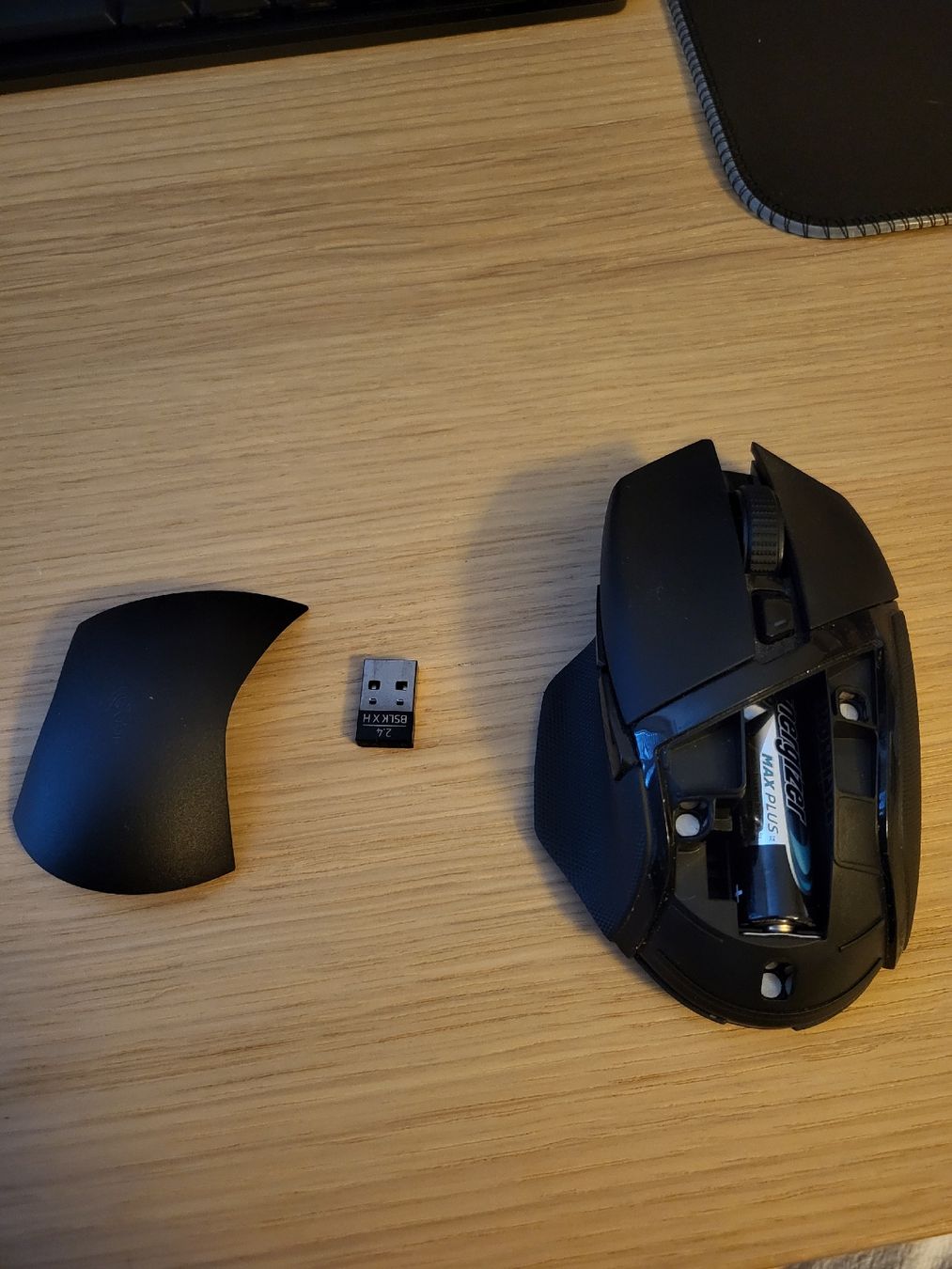 Razer Maus: souris razer bazilisk x hyperspeed – Gebraucht aus Cologny von ano_c2x9 3