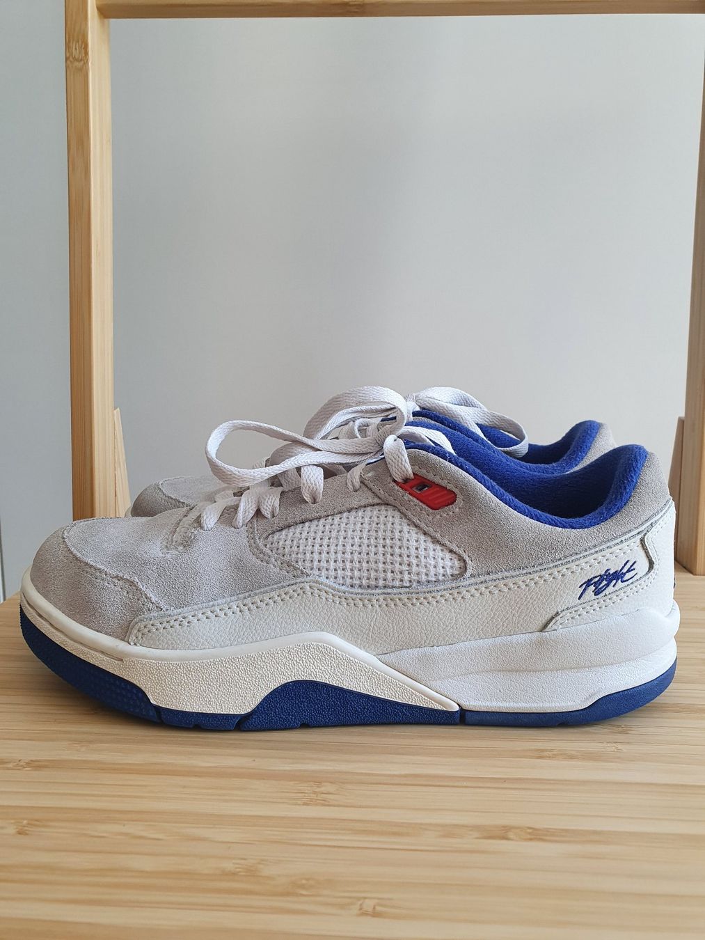 Jordan Chaussures hommes: Gr.38 Kinder Sneaker / Jordan – D'occasion à Neunkirch par M.Costa1 1