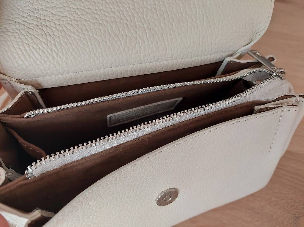 Borse da donna: Tasche echtleder cream  – Usato da Flurlingen venduto da Atea8 1