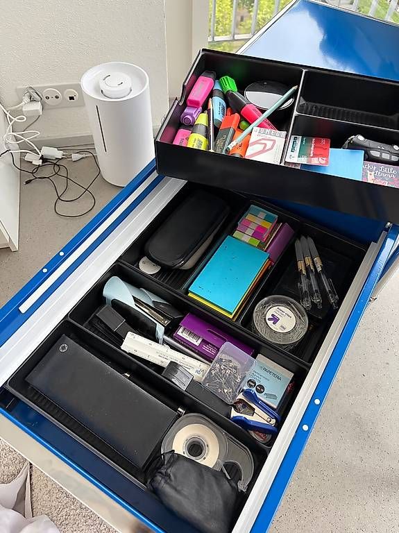 Banconi: USM Haller Rollcontainer / Rollkorpus - Enzianblau – Usato da Zürich venduto da ncm3010 4