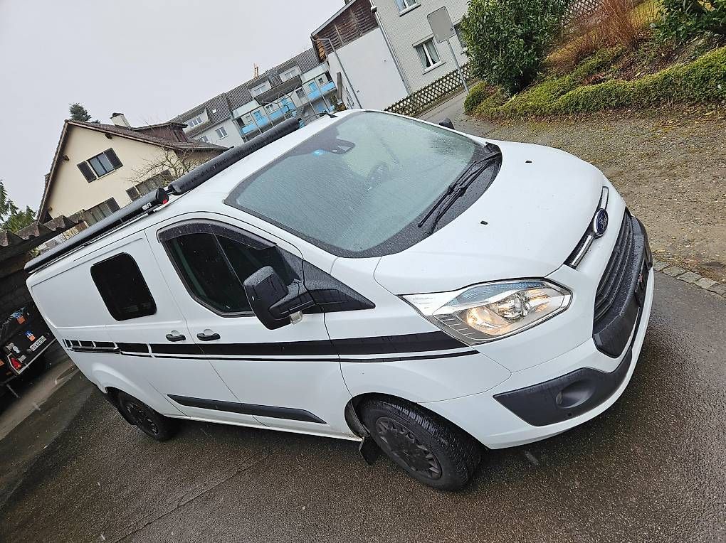 Veicoli da campeggio: Ford Transit Custom (Camper) – Usato da Tägerwilen venduto da Clemenz70