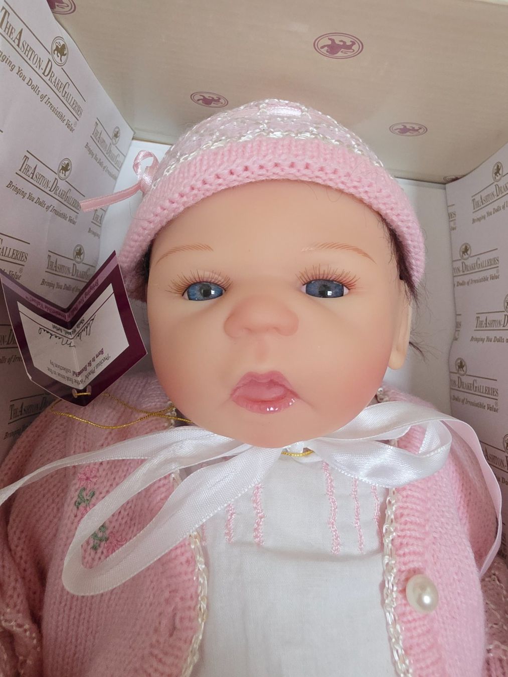 Puppen: Poupée Paula / Phoebe The Ashton Galleries – Neu und originalverpackt aus Bulle von Chimchiree