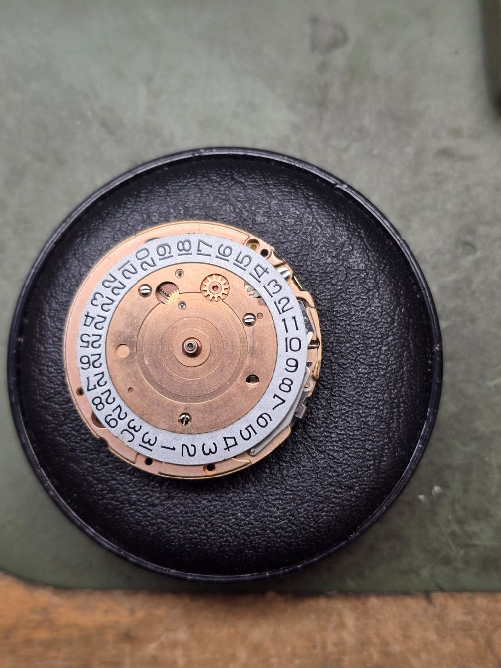 Omega Orologi: Mouvement Omega 1310 – Usato da Tramelan venduto da Nirdan 4