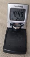 Reise-Klappwecker mit Kalender und Thermometer Silber