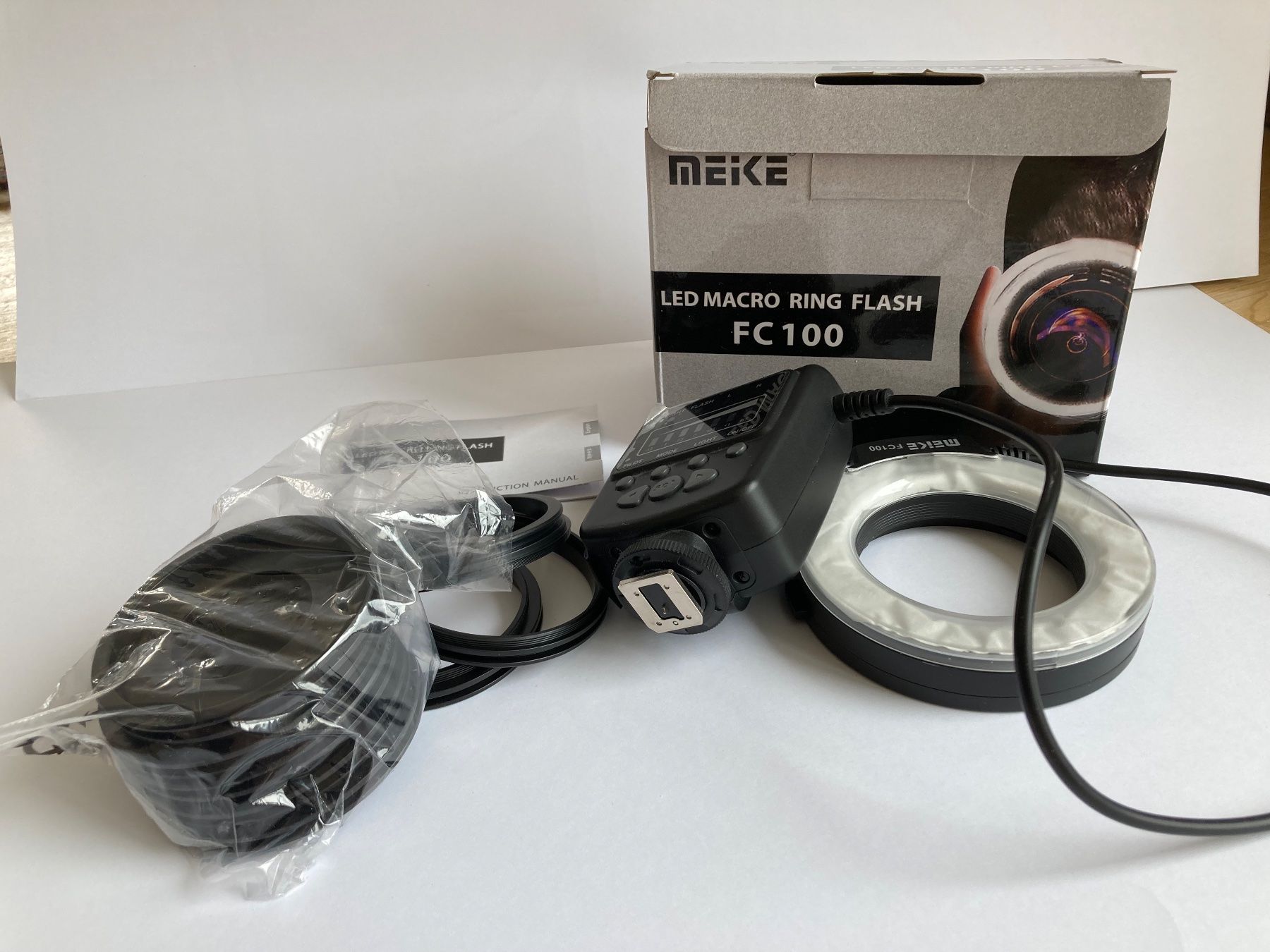 Flash: Macro Ring Flash LED, mit Zubehör und OVP – Usato da Chur venduto da Spuntz1