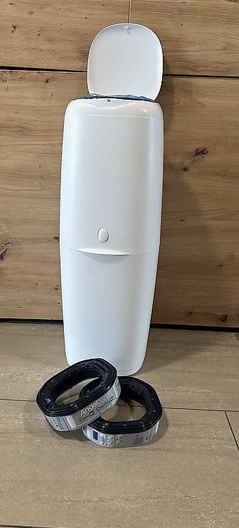 Poubelles: Windeleimer angelcare – D'occasion à Reiden par Roxy2020