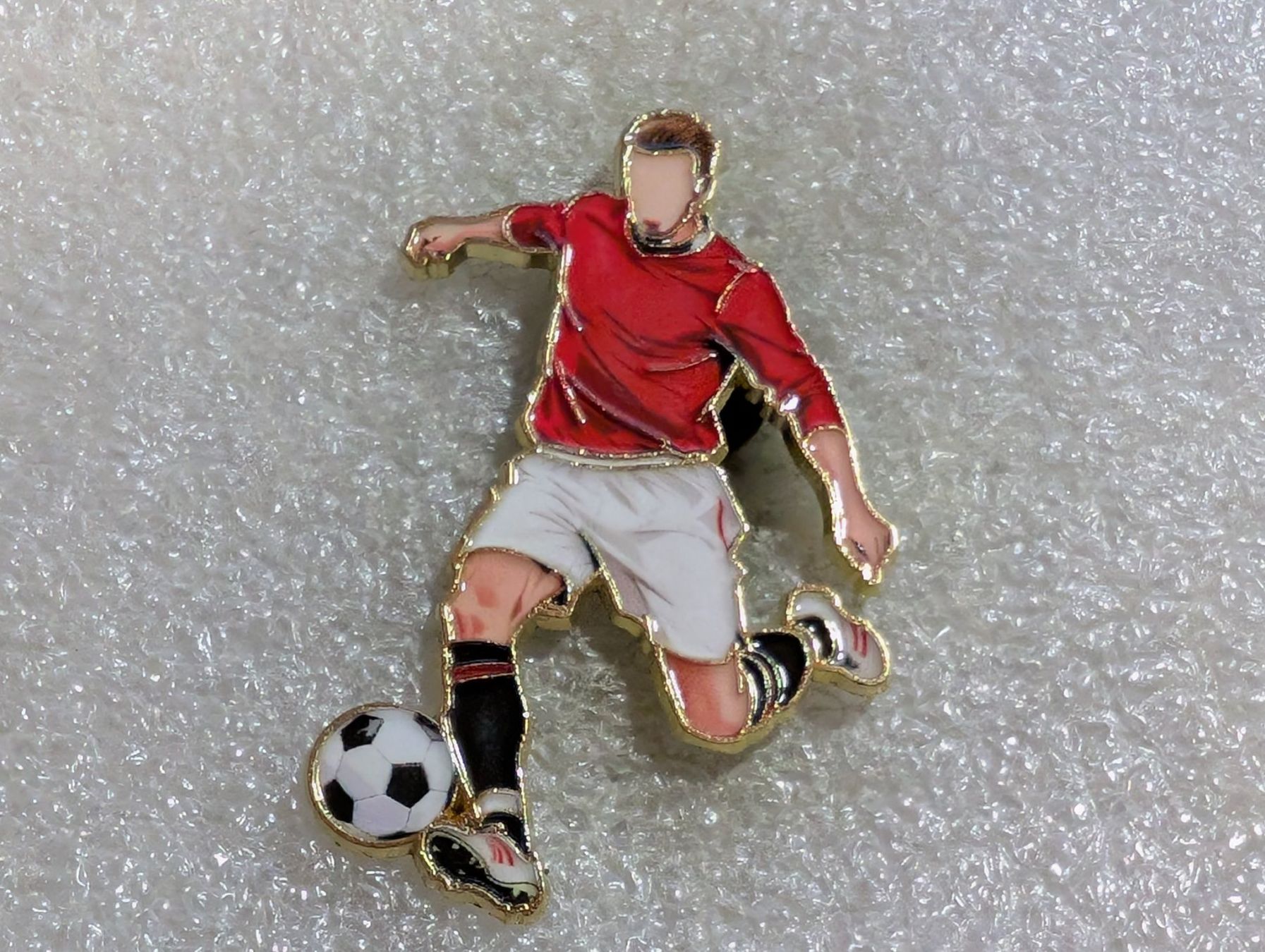Placchette & Badge: Ansteckpin 241: Fussball Star – Usato da Oppligen venduto da Pin-Fall-Shop