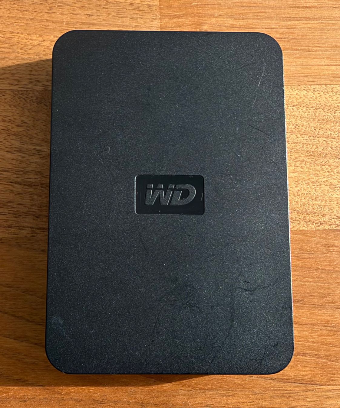 Western Digital Dischi rigidi: WD 1TB Externe Festplatte – Usato da Nidau venduto da mike_seeland
