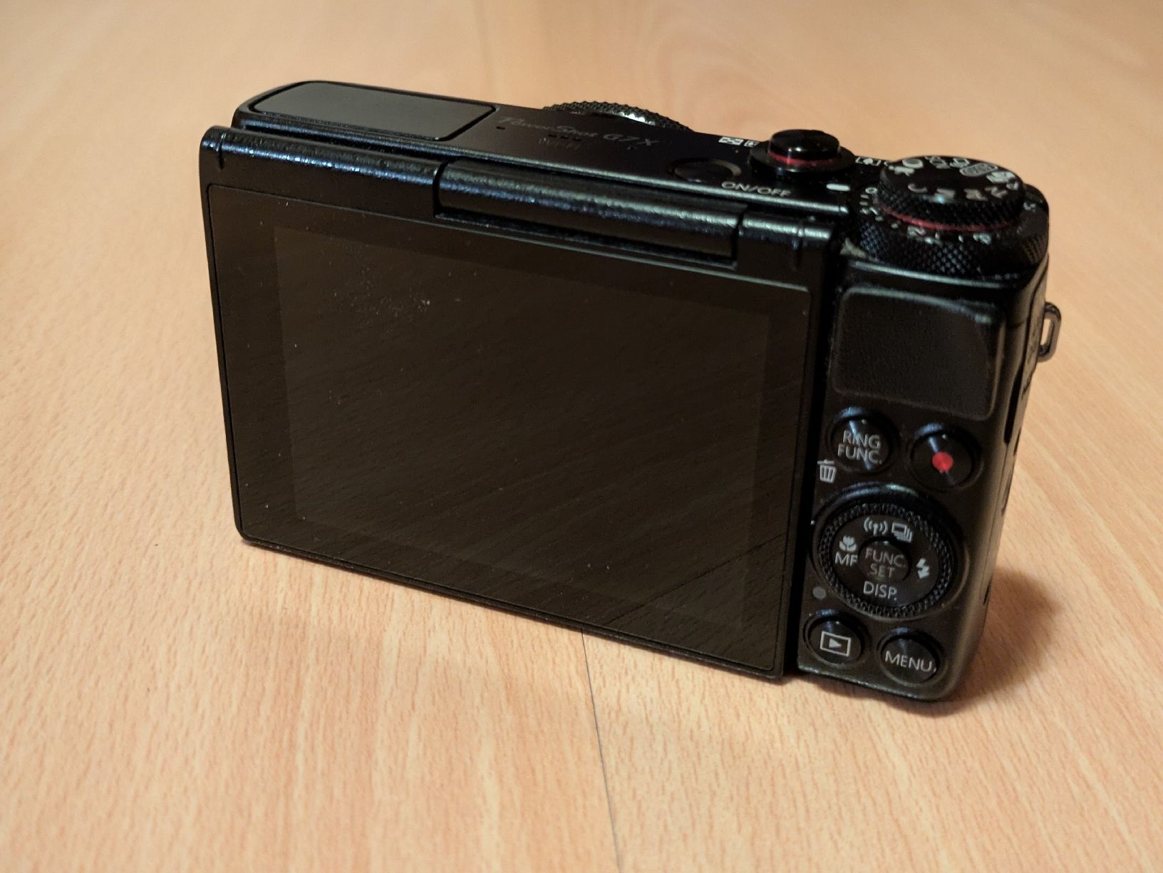 Canon Fotocamera: Digitalkamera Canon PowerShot G7x Mark I – Usato da Bern venduto da Punjabi 2