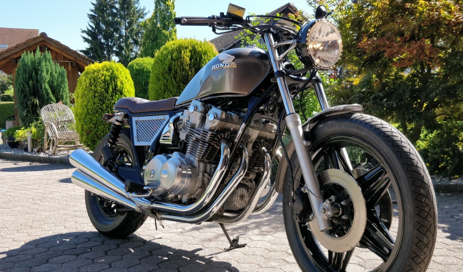 Honda Strada: Honda CB750 C Cafe Racer – Usato da Au SG venduto da powbo 3