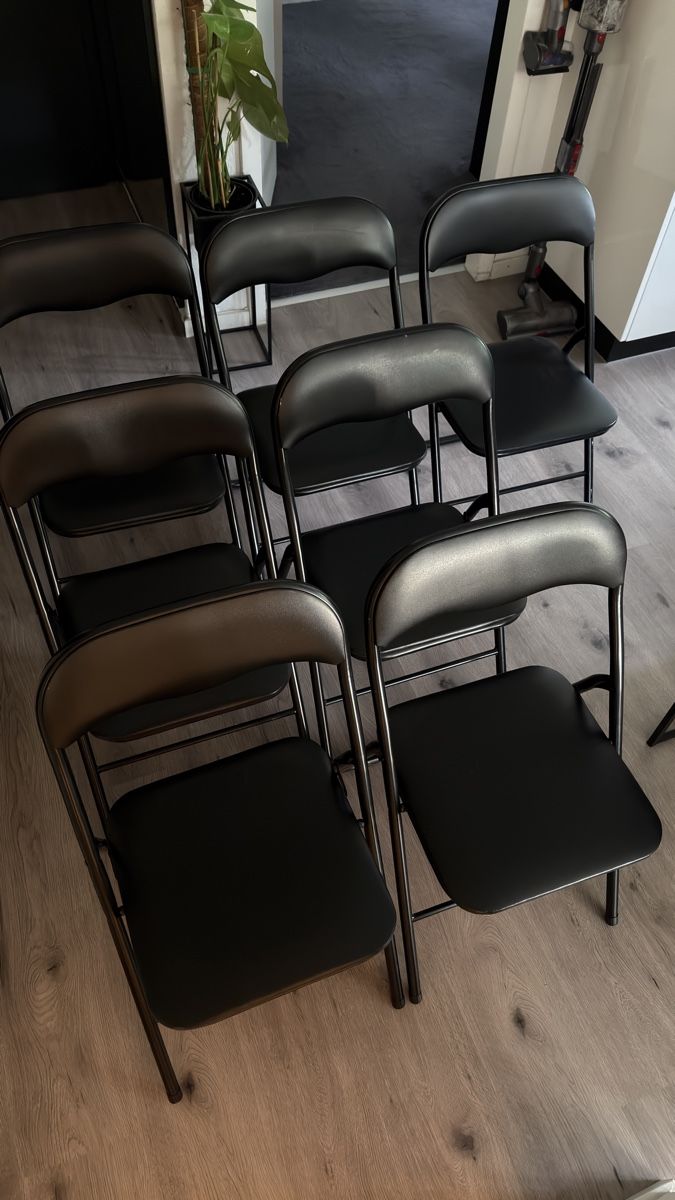 Stühle: Lot de 7 chaises pliables – Neu (gemäss Beschreibung) aus Vevey von diogodasilva_